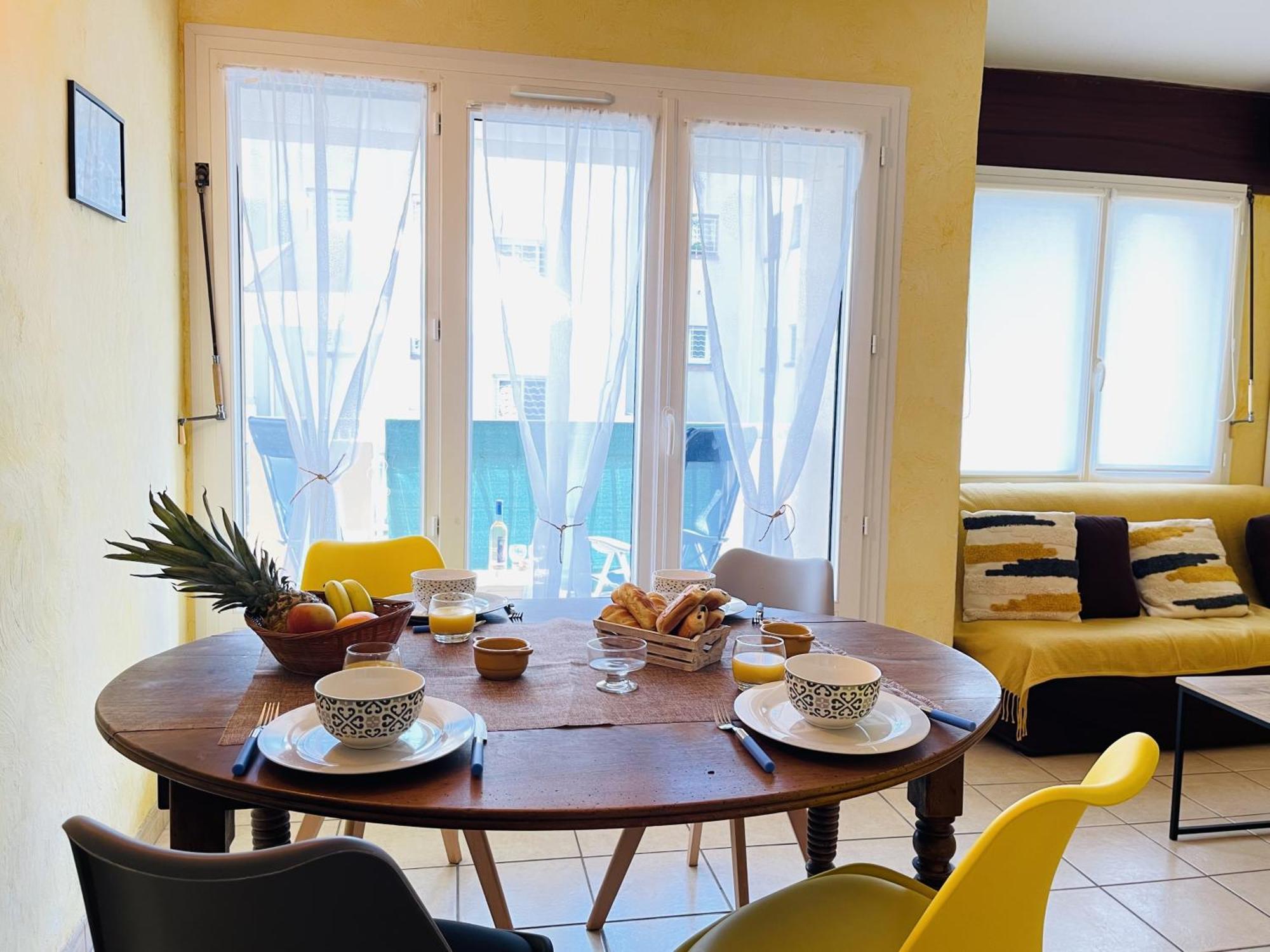 Apartment 2 A 100 M De La
